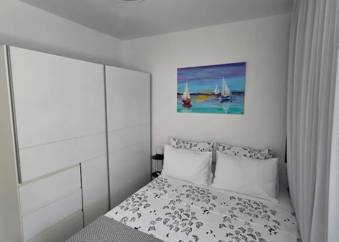 Apartment My Peace Split